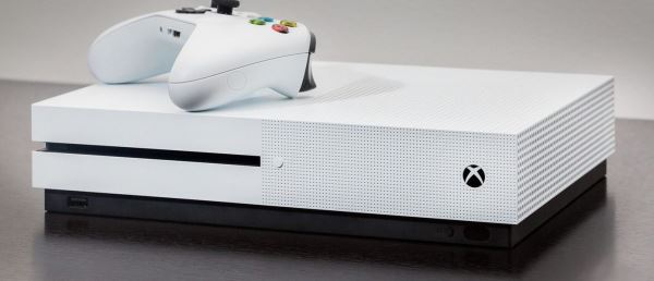 Консоли Xbox начали получать новый домашний экран – места для фона теперь больше